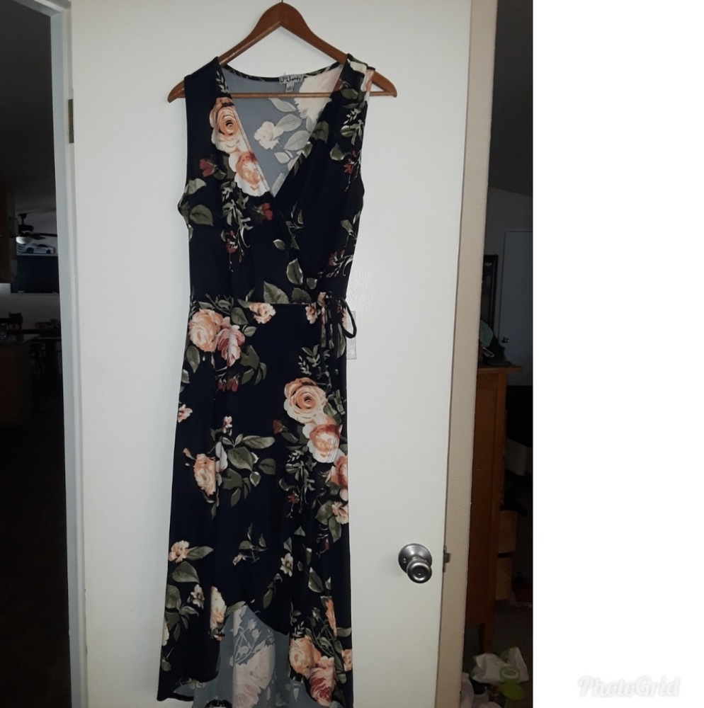 Floral wrap dress